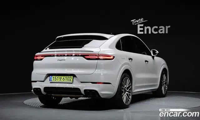 Porsche Cayenne, 2023, 56 361 км