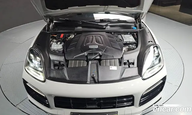 Porsche Cayenne 2023 3.0 автомат (гидро), миниатюра 5