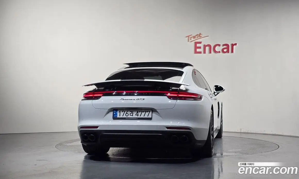 Porsche Panamera 2019 4.0 автомат (гидро), фото 4 Porsche Panamera 2019 4.0 автомат (гидро), фото 4