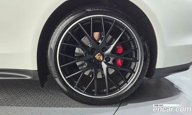 Porsche Panamera 2019 4.0 автомат (гидро), миниатюра 7 Porsche Panamera 2019 4.0 автомат (гидро), миниатюра 7
