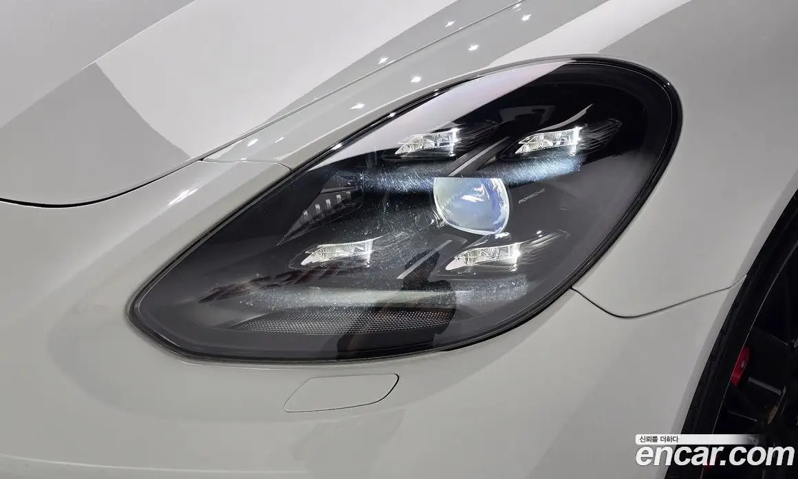 Porsche Panamera 2019 4.0 автомат (гидро), фото 8 Porsche Panamera 2019 4.0 автомат (гидро), фото 8