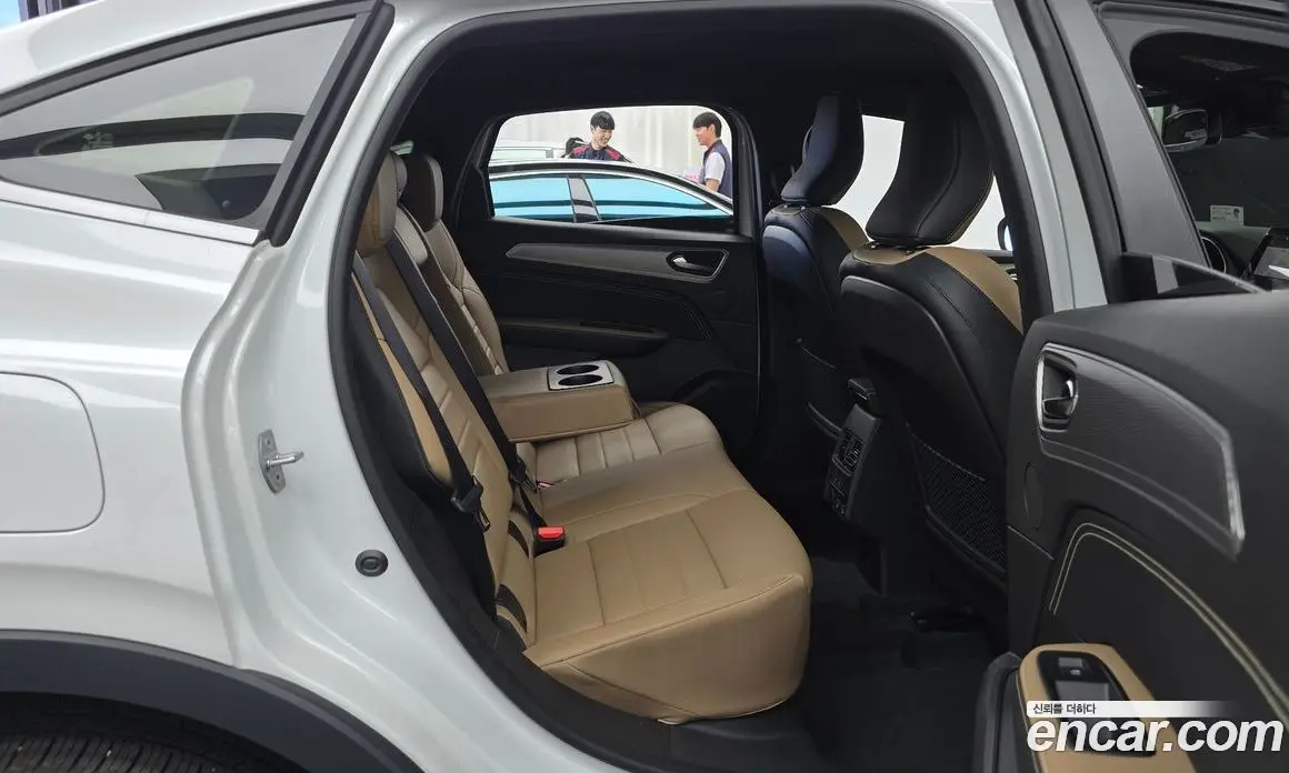 Renault (Samsung) Arkana 2025 1.6 автомат (гидро), фото 17