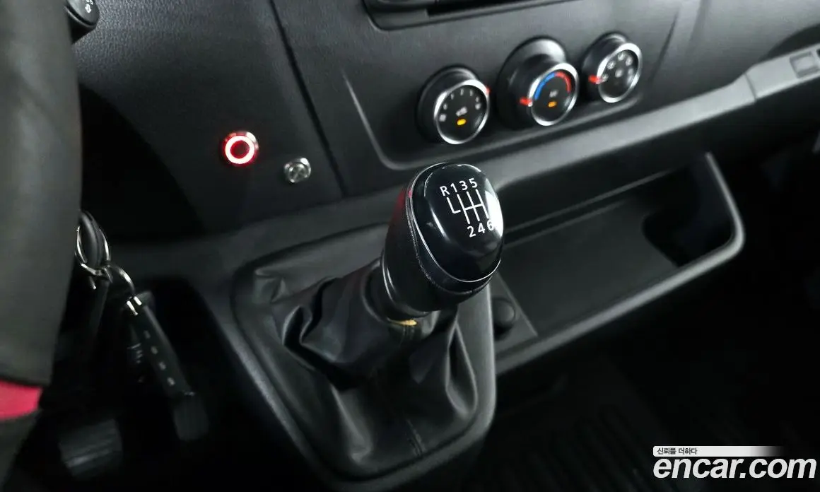 Renault (Samsung) Master 2020 2.3 механика, фото 12 Renault (Samsung) Master 2020 2.3 механика, фото 12