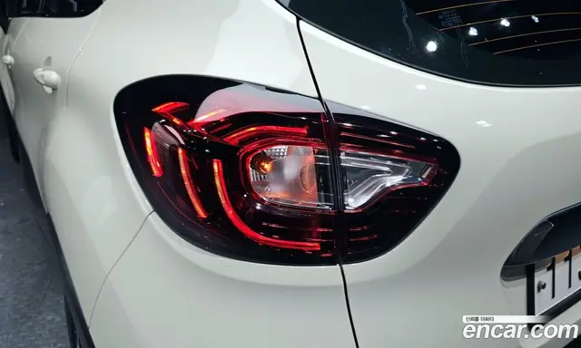 Renault (Samsung) QM3 2018 1.5 автомат (гидро), миниатюра 8