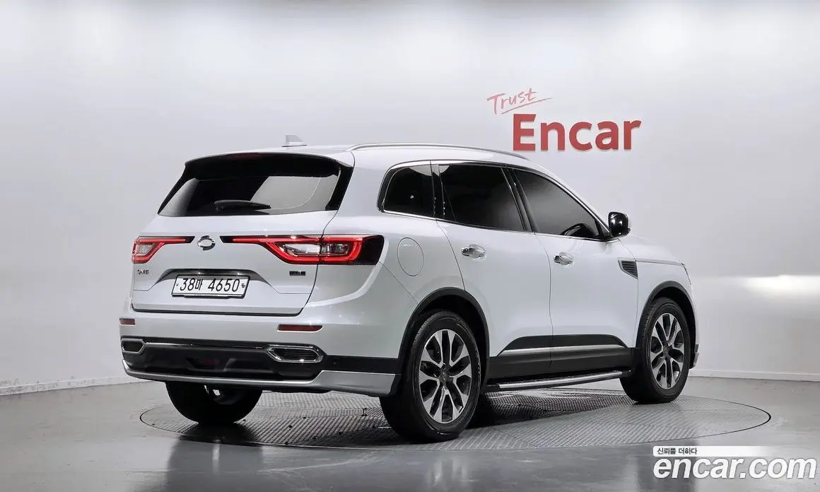 Renault (Samsung) QM6 2017 2.0 автомат (гидро), фото 2 Renault (Samsung) QM6 2017 2.0 автомат (гидро), фото 2