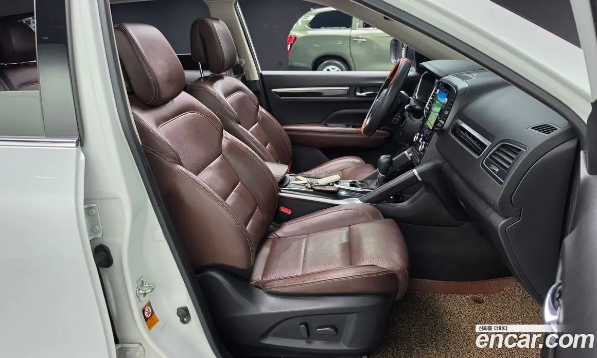 Renault (Samsung) QM6 2017 2.0 автомат (гидро), фото 16 Renault (Samsung) QM6 2017 2.0 автомат (гидро), фото 16