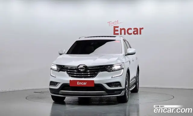 Renault (Samsung) QM6 2017 2.0 автомат (гидро), миниатюра 3 Renault (Samsung) QM6 2017 2.0 автомат (гидро), миниатюра 3