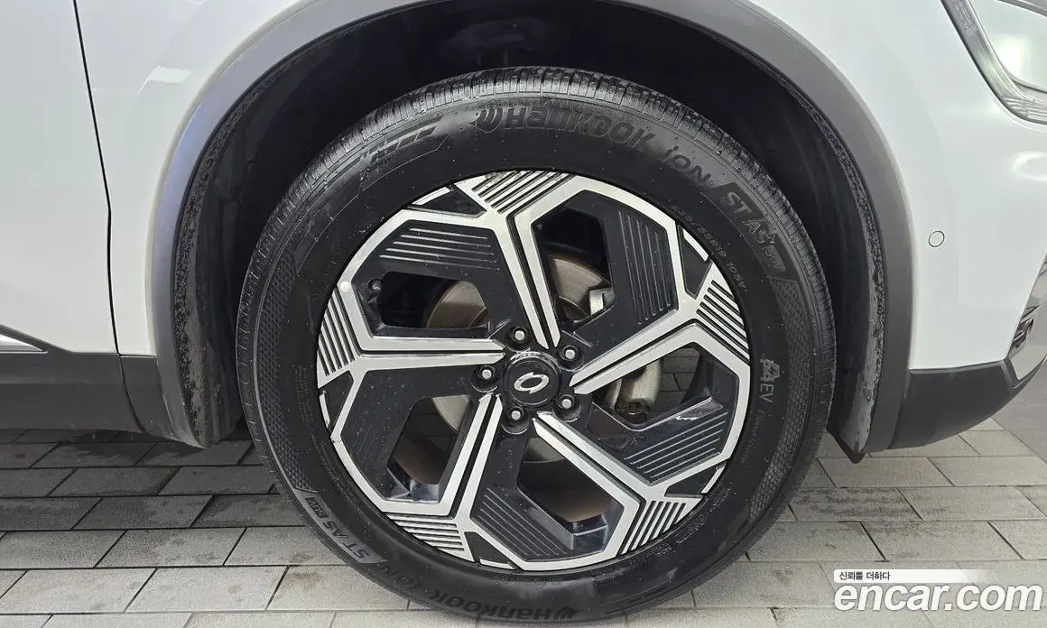 Renault (Samsung) QM6 2023 2.0 автомат (гидро), фото 7 Renault (Samsung) QM6 2023 2.0 автомат (гидро), фото 7
