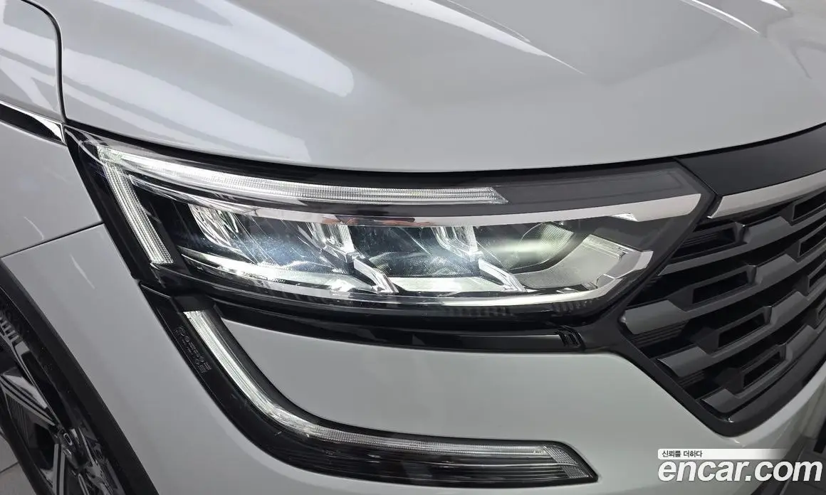 Renault (Samsung) QM6 2023 2.0 автомат (гидро), фото 8 Renault (Samsung) QM6 2023 2.0 автомат (гидро), фото 8