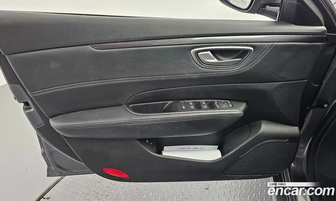 Renault (Samsung) SM6 2018 2.0 автомат (гидро), фото 14 Renault (Samsung) SM6 2018 2.0 автомат (гидро), фото 14