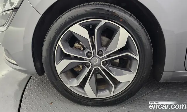Renault (Samsung) SM6 2018 2.0 автомат (гидро), миниатюра 5 Renault (Samsung) SM6 2018 2.0 автомат (гидро), миниатюра 5