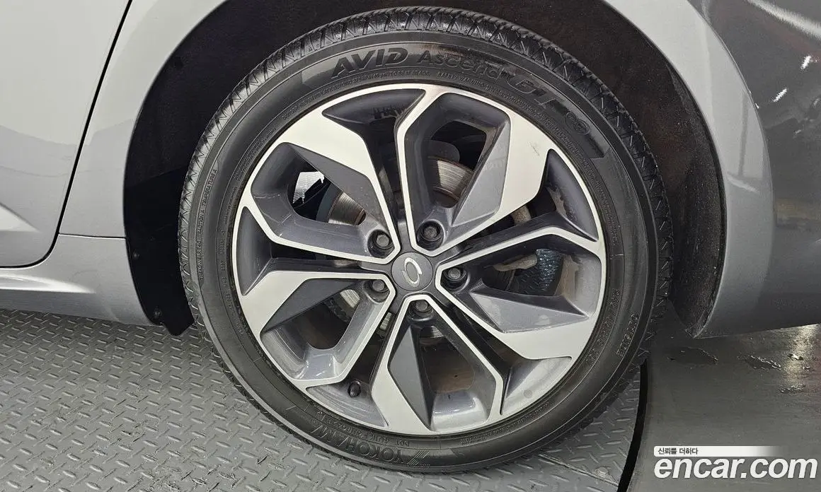 Renault (Samsung) SM6 2018 2.0 автомат (гидро), фото 7 Renault (Samsung) SM6 2018 2.0 автомат (гидро), фото 7