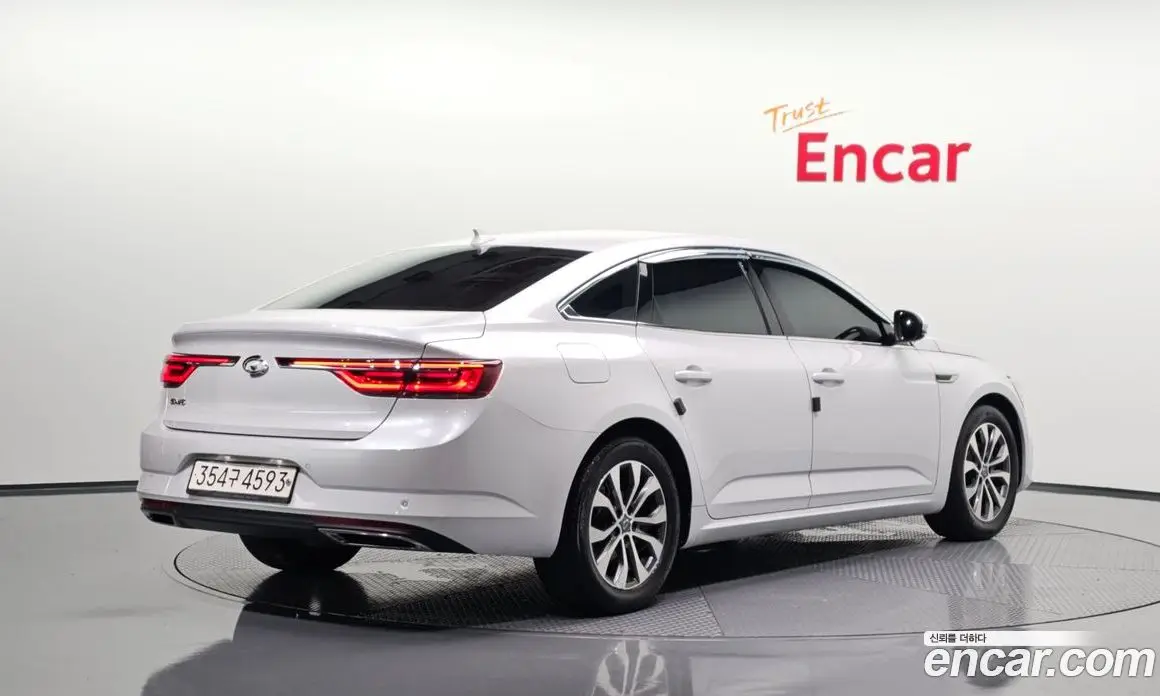 Renault (Samsung) SM6 2023 2.0 автомат (гидро), фото 2 Renault (Samsung) SM6 2023 2.0 автомат (гидро), фото 2