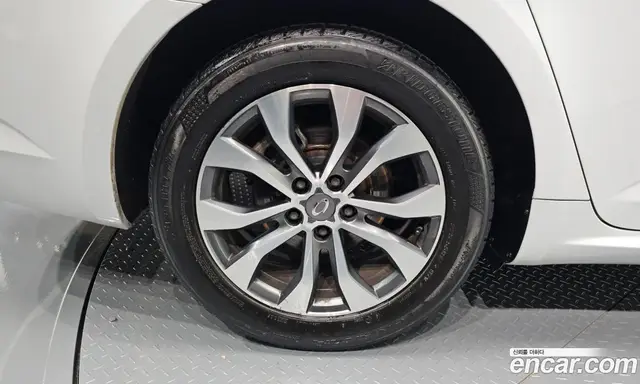 Renault (Samsung) SM6 2023 2.0 автомат (гидро), миниатюра 5 Renault (Samsung) SM6 2023 2.0 автомат (гидро), миниатюра 5