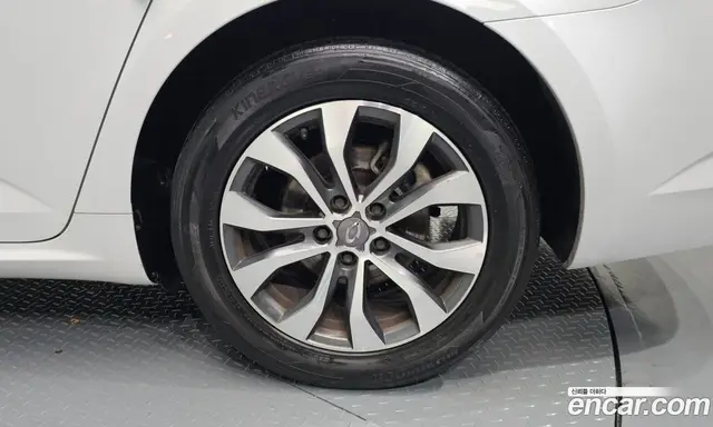 Renault (Samsung) SM6 2023 2.0 автомат (гидро), миниатюра 7 Renault (Samsung) SM6 2023 2.0 автомат (гидро), миниатюра 7