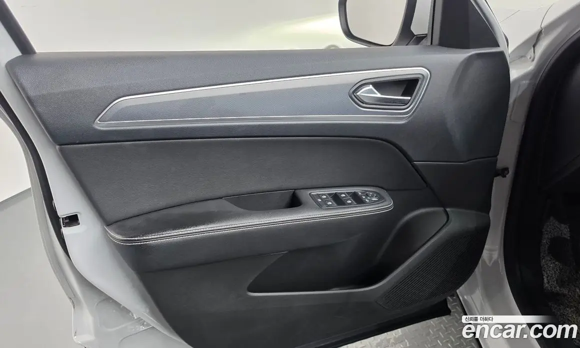 Renault (Samsung) XM3 2022 1.6 автомат (гидро), фото 14 Renault (Samsung) XM3 2022 1.6 автомат (гидро), фото 14