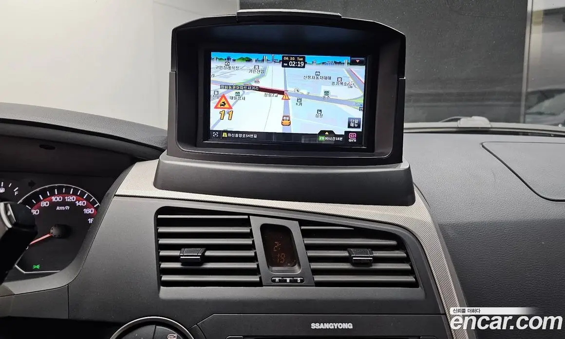 SsangYong Korando 2014 2.0 автомат (гидро), фото 20