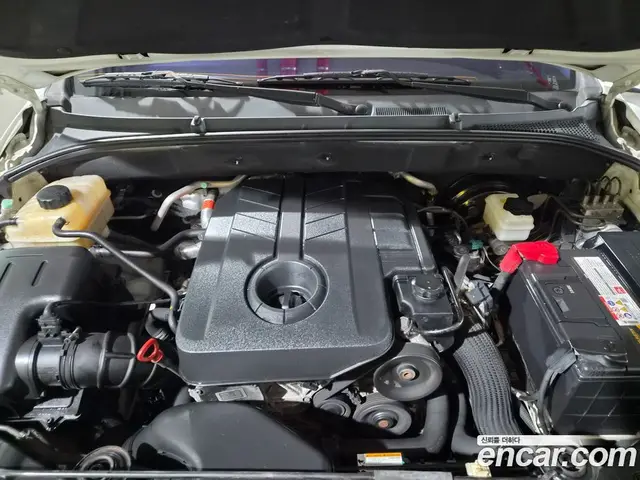 SsangYong Korando 2015 2.0 автомат (гидро), миниатюра 7