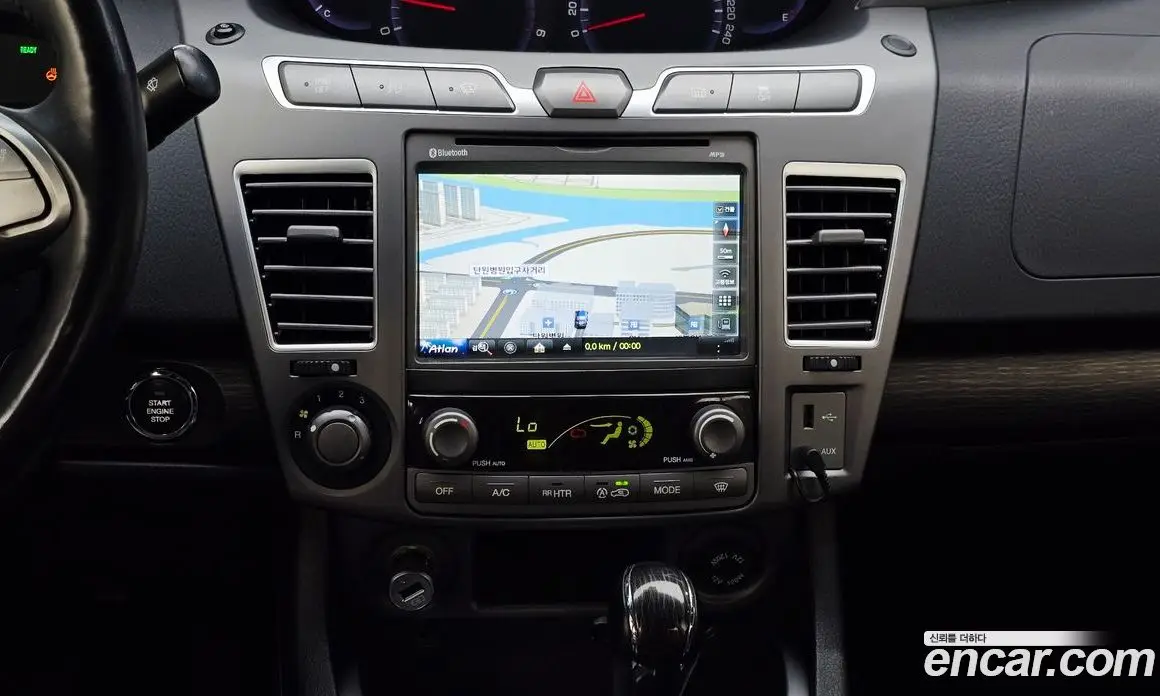 SsangYong Korando 2018 2.2 автомат (гидро), фото 20