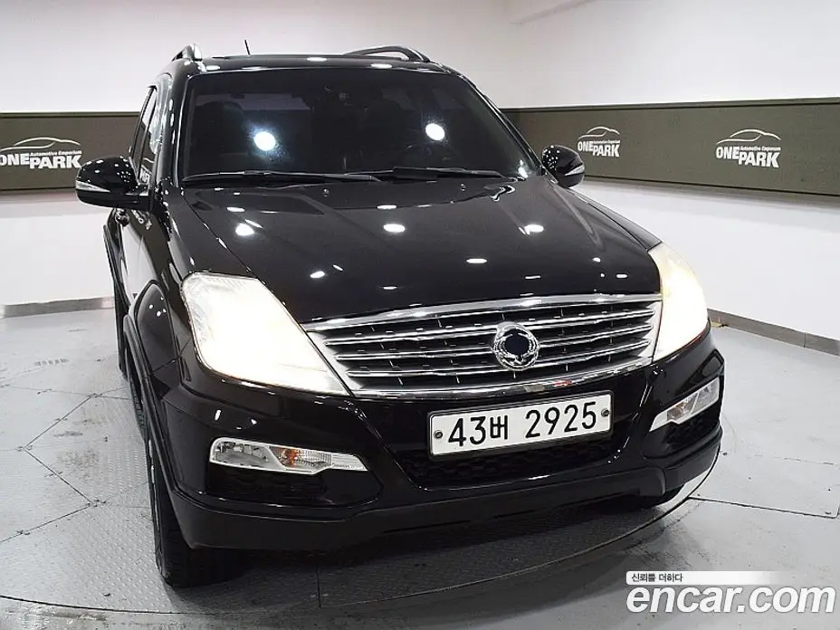 SsangYong Rexton 2014 2.0 автомат (гидро), фото 2 SsangYong Rexton 2014 2.0 автомат (гидро), фото 2
