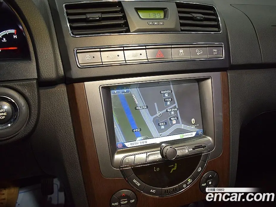 SsangYong Rexton 2014 2.0 автомат (гидро), фото 14 SsangYong Rexton 2014 2.0 автомат (гидро), фото 14