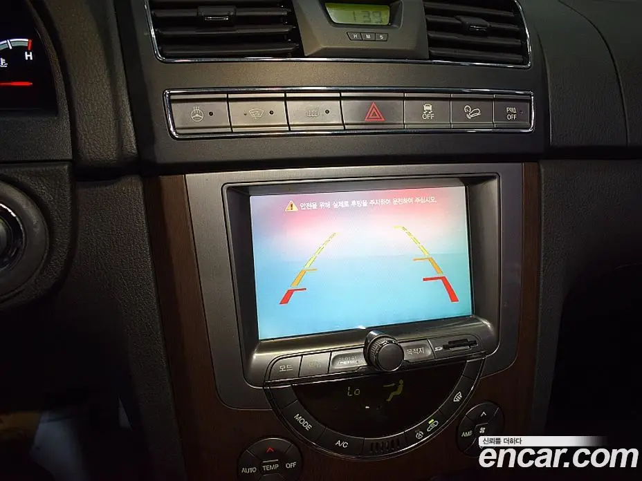 SsangYong Rexton 2014 2.0 автомат (гидро), фото 15 SsangYong Rexton 2014 2.0 автомат (гидро), фото 15