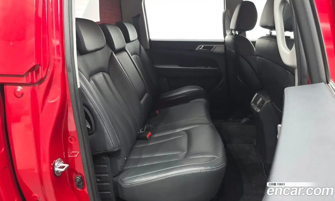 SsangYong Rexton 2018 2.2 автомат (гидро), фото 18