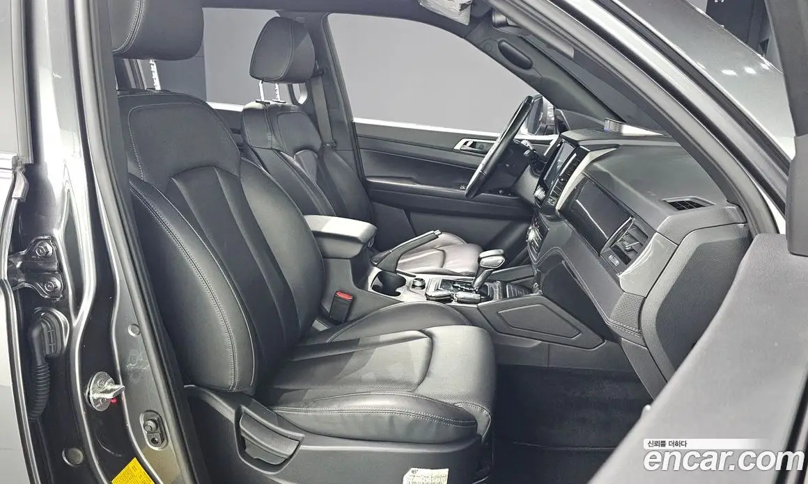 SsangYong Rexton 2021 2.2 автомат (гидро), фото 15