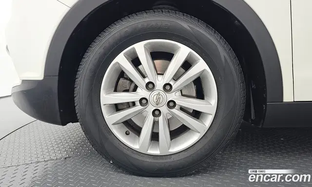 SsangYong TIBOLI 2015 1.6 автомат (гидро), миниатюра 5