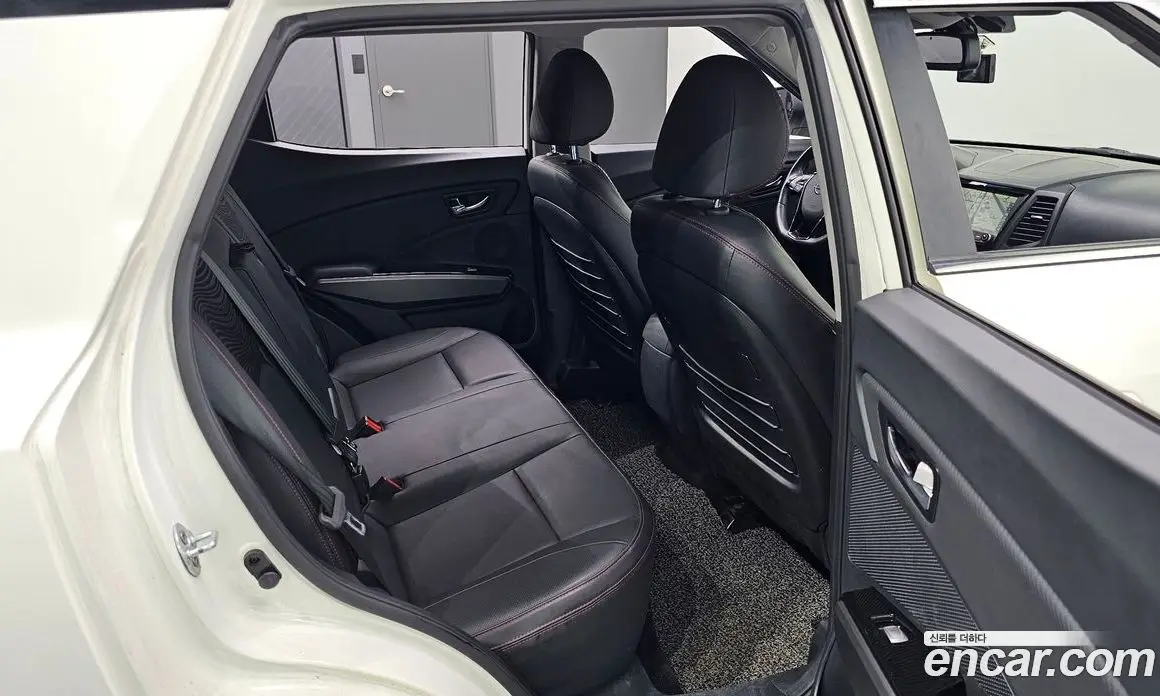 SsangYong TIBOLI 2017 1.6 автомат (гидро), фото 16