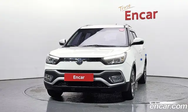 SsangYong TIBOLI 2017 1.6 автомат (гидро), миниатюра 3