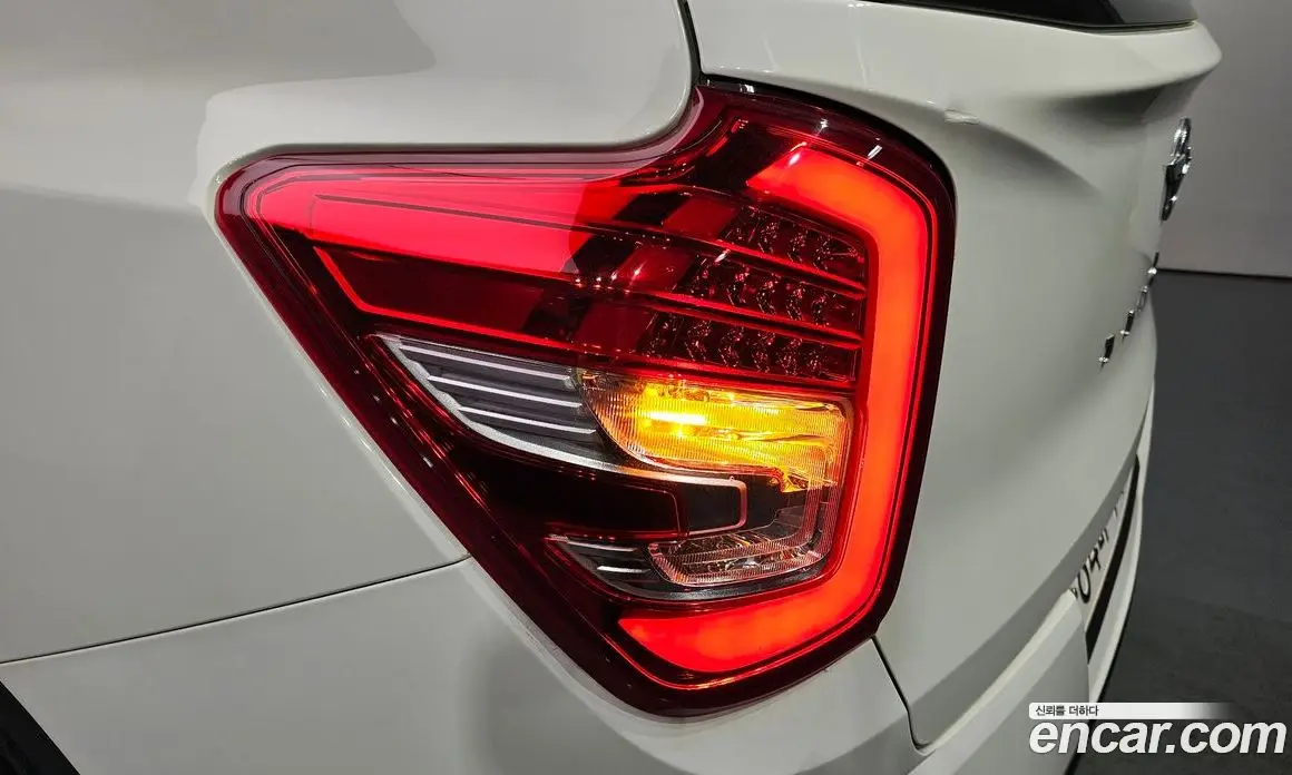 SsangYong TIBOLI 2017 1.6 автомат (гидро), фото 9