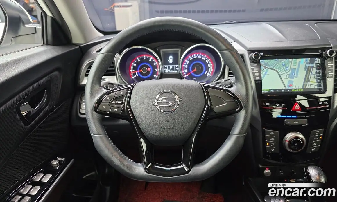SsangYong TIBOLI 2017 1.6 автомат (гидро), фото 18