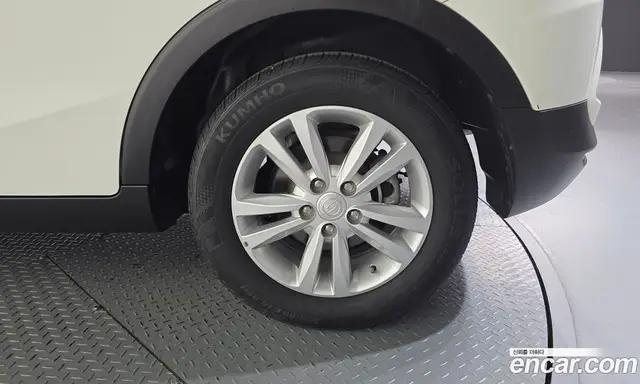 SsangYong TIBOLI 2017 1.6 автомат (гидро), миниатюра 7