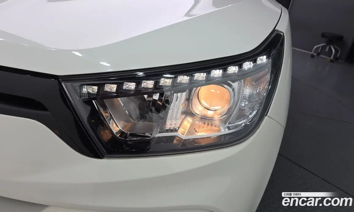 SsangYong TIBOLI 2017 1.6 автомат (гидро), фото 8