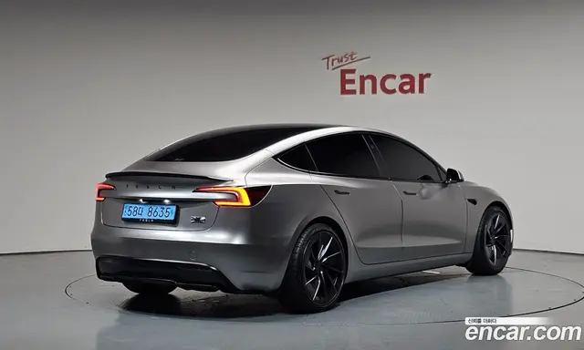 Tesla Model 3, 2024, 29 074 км