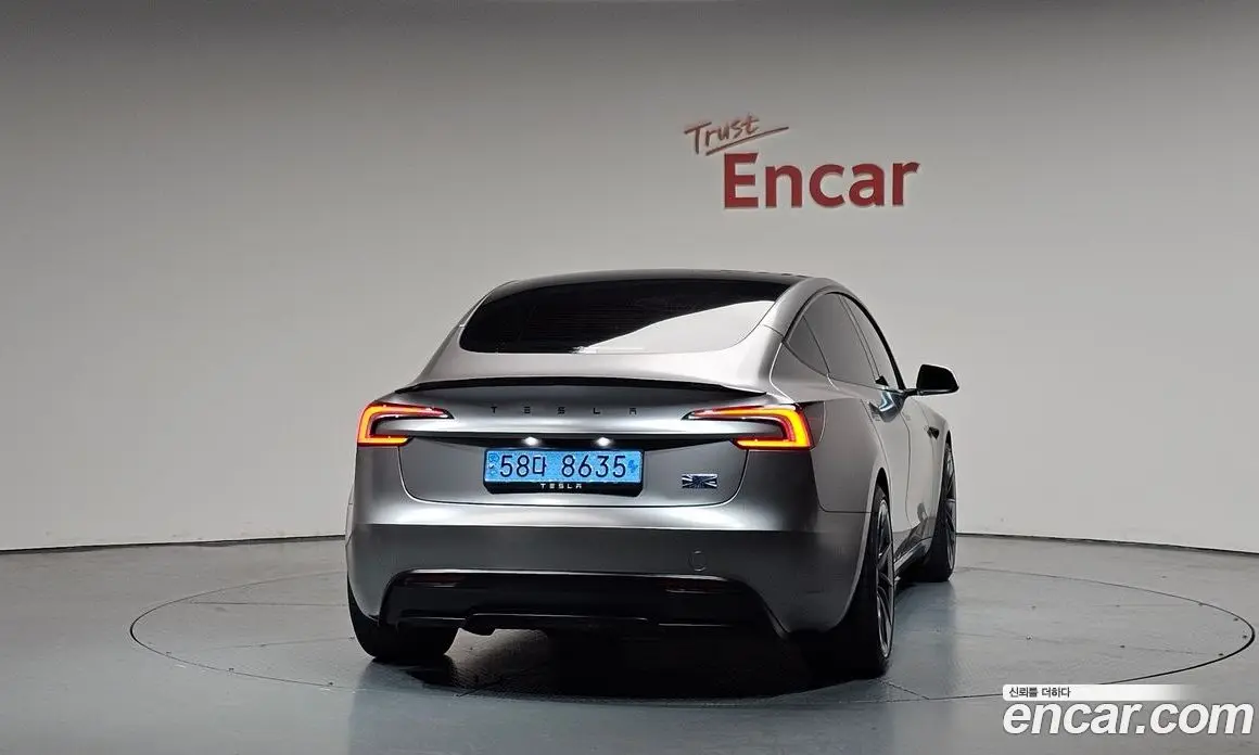 Tesla Model 3 2024 0.2 автомат (гидро), фото 3