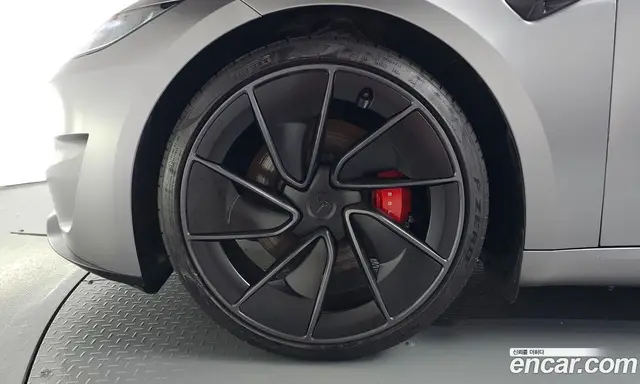 Tesla Model 3 2024 0.2 автомат (гидро), миниатюра 4