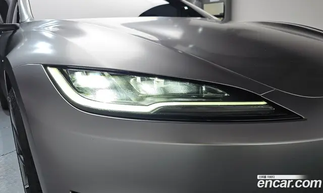 Tesla Model 3 2024 0.2 автомат (гидро), миниатюра 7
