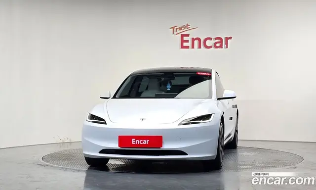 Tesla Model 3 2024 0.2 автомат (гидро), миниатюра 2