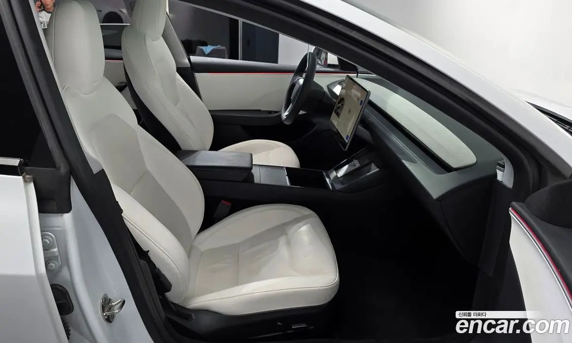 Tesla Model 3 2024 0.2 автомат (гидро), фото 15