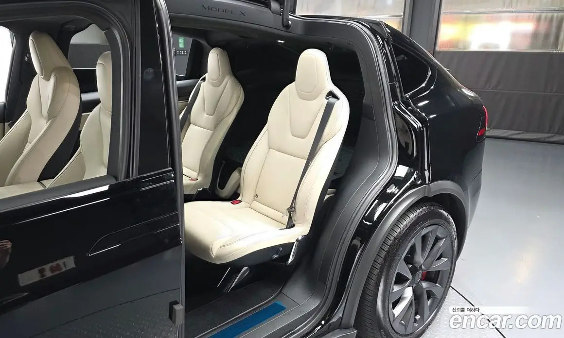 Tesla Model X 2024 0.3 автомат (гидро), фото 16 Tesla Model X 2024 0.3 автомат (гидро), фото 16