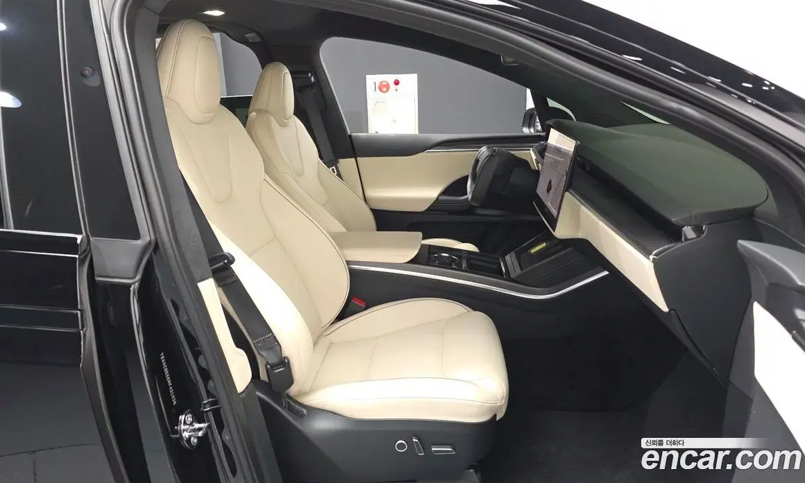 Tesla Model X 2024 0.3 автомат (гидро), фото 17 Tesla Model X 2024 0.3 автомат (гидро), фото 17