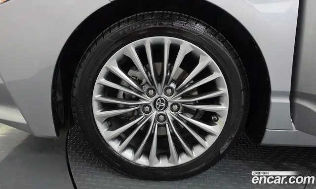 Toyota Avalon 2019 2.5 автомат (гидро), миниатюра 5 Toyota Avalon 2019 2.5 автомат (гидро), миниатюра 5