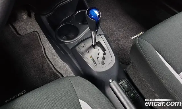 Toyota Prius 2018 1.5 автомат (гидро), миниатюра 11