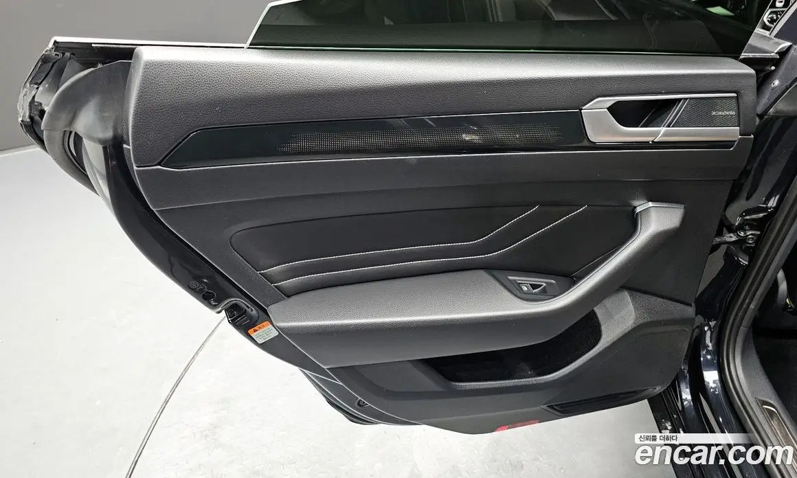 Volkswagen Arteon 2022 2.0 автомат (гидро), фото 15 Volkswagen Arteon 2022 2.0 автомат (гидро), фото 15