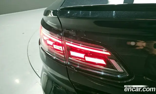 Volkswagen Arteon 2022 2.0 автомат (гидро), миниатюра 9 Volkswagen Arteon 2022 2.0 автомат (гидро), миниатюра 9