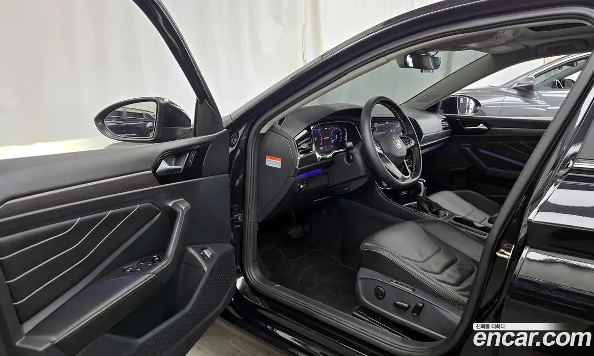 Volkswagen Jetta 2023 1.5 автомат (гидро), фото 13 Volkswagen Jetta 2023 1.5 автомат (гидро), фото 13