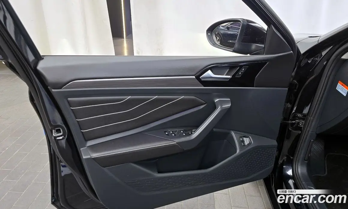 Volkswagen Jetta 2023 1.5 автомат (гидро), фото 14 Volkswagen Jetta 2023 1.5 автомат (гидро), фото 14