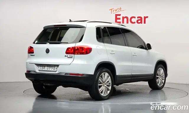 Volkswagen Tiguan 2016 2.0 автомат (гидро), миниатюра 2 Volkswagen Tiguan 2016 2.0 автомат (гидро), миниатюра 2